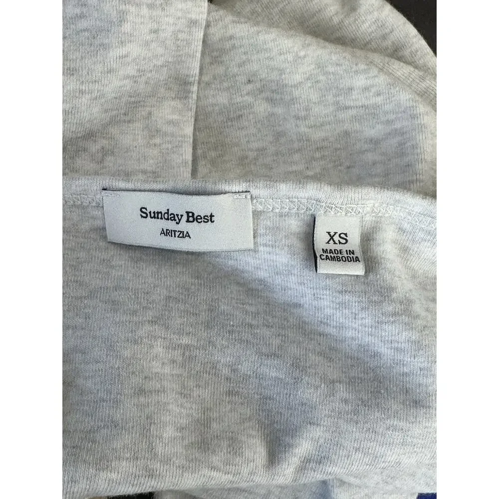 Sunday Best Aritzia Women’s Size XS Gray Long Sleeve Crop Top Scoop Neck